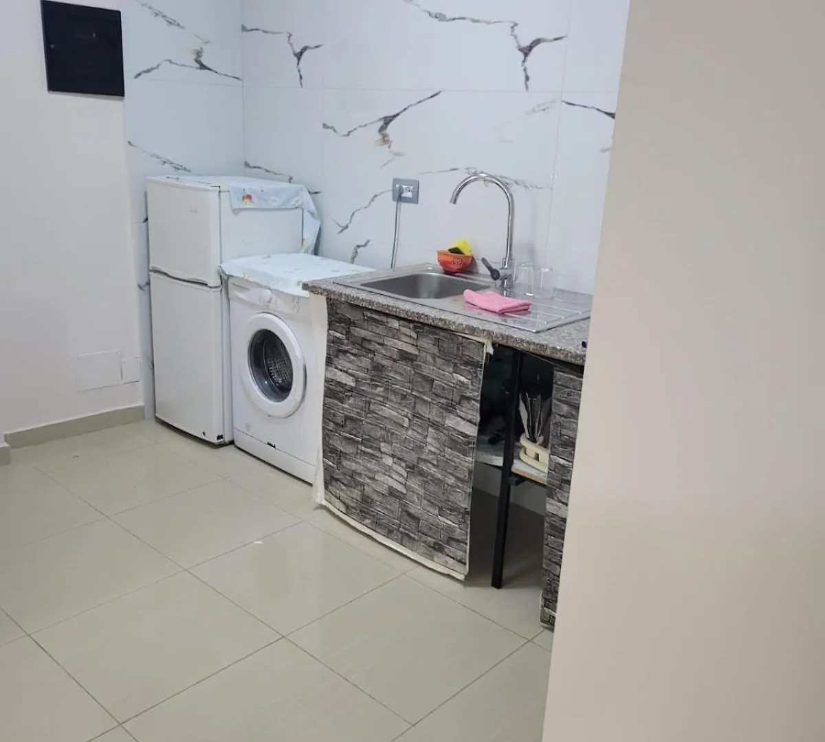 Ami Apartment Vlora 0*,  Albánia